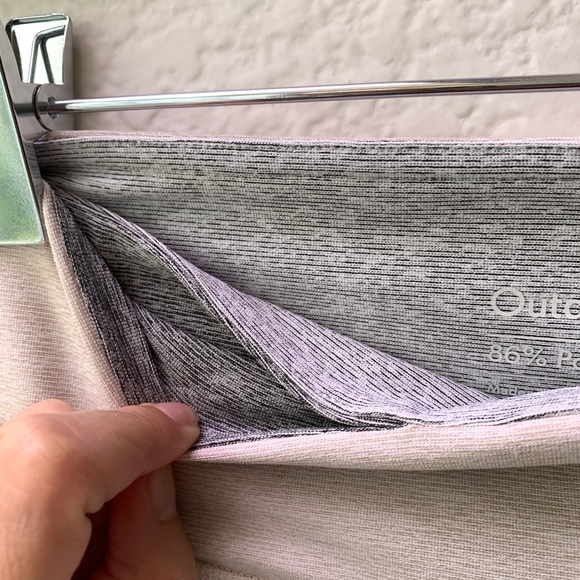 NWT Outdoor Voices 7/8 Dipped Colorblock Leggings - Picture 4 of 6